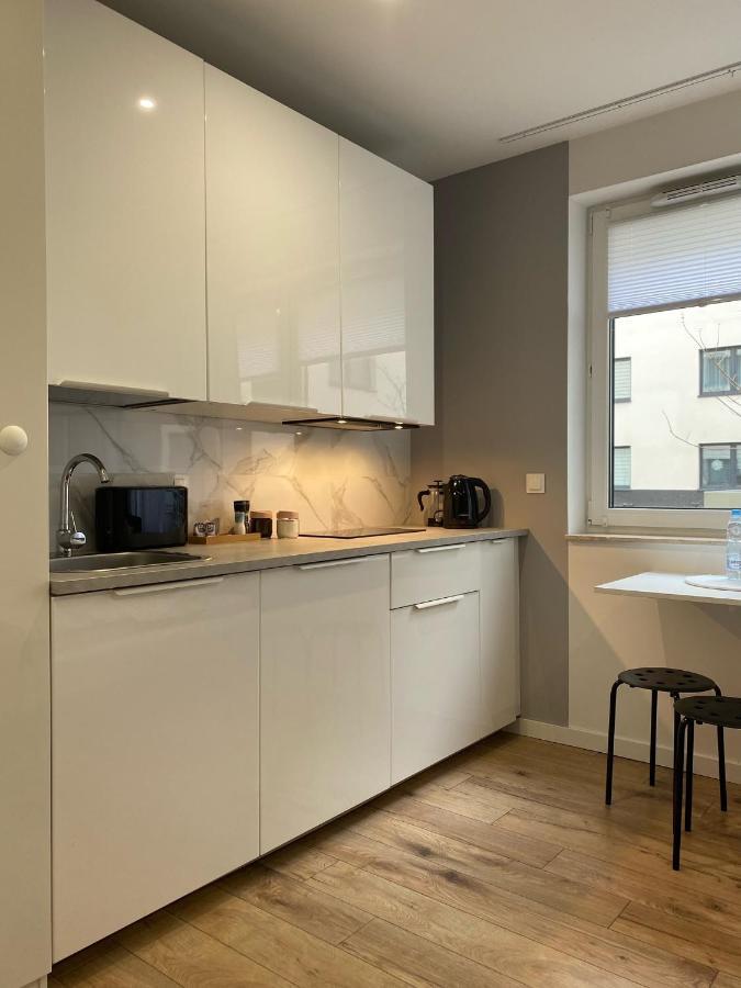 Enes Apartments Legnicka Street A Wroclaw Bagian luar foto
