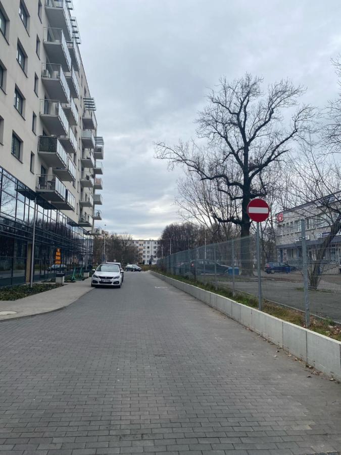 Enes Apartments Legnicka Street A Wroclaw Bagian luar foto
